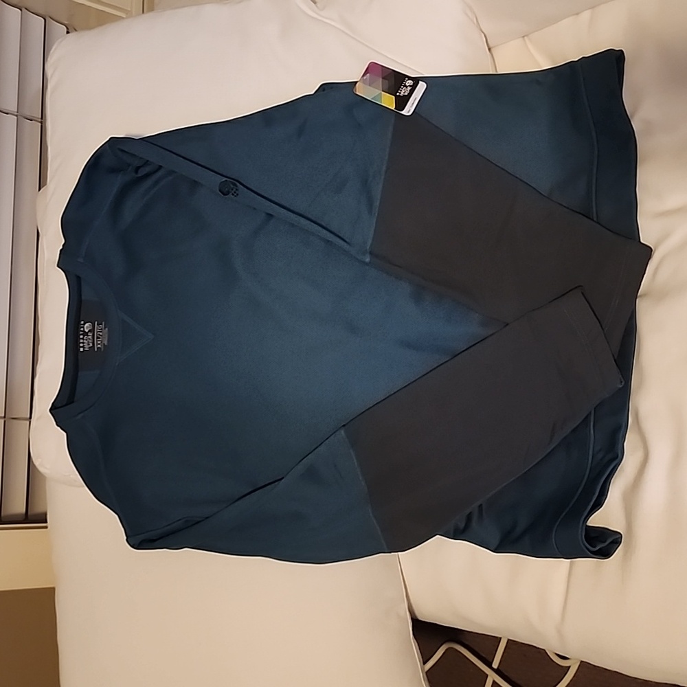 Mens Mountain Hardware XXL Brandnew tags-on Sweater Fleece